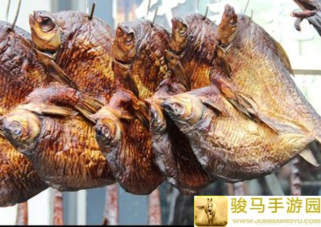 咸鱼之王平民玩家的作战宝典：最全玩法攻略教你快速提升战力，秒变手游战神！