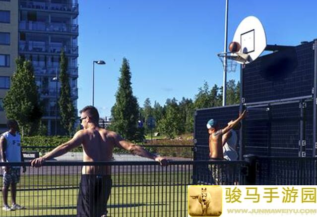 篮球经理第二代攻略：揭秘组织中锋双攻型战术核心玩法技巧！